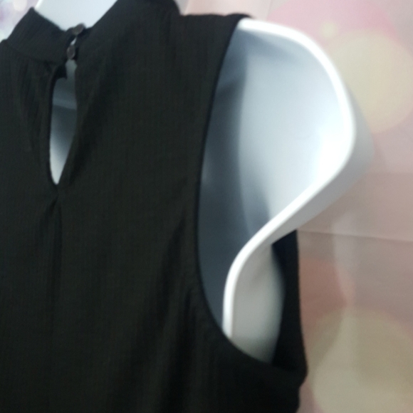 Candies black high neck sleeveless Chevron top - Picture 7 of 9